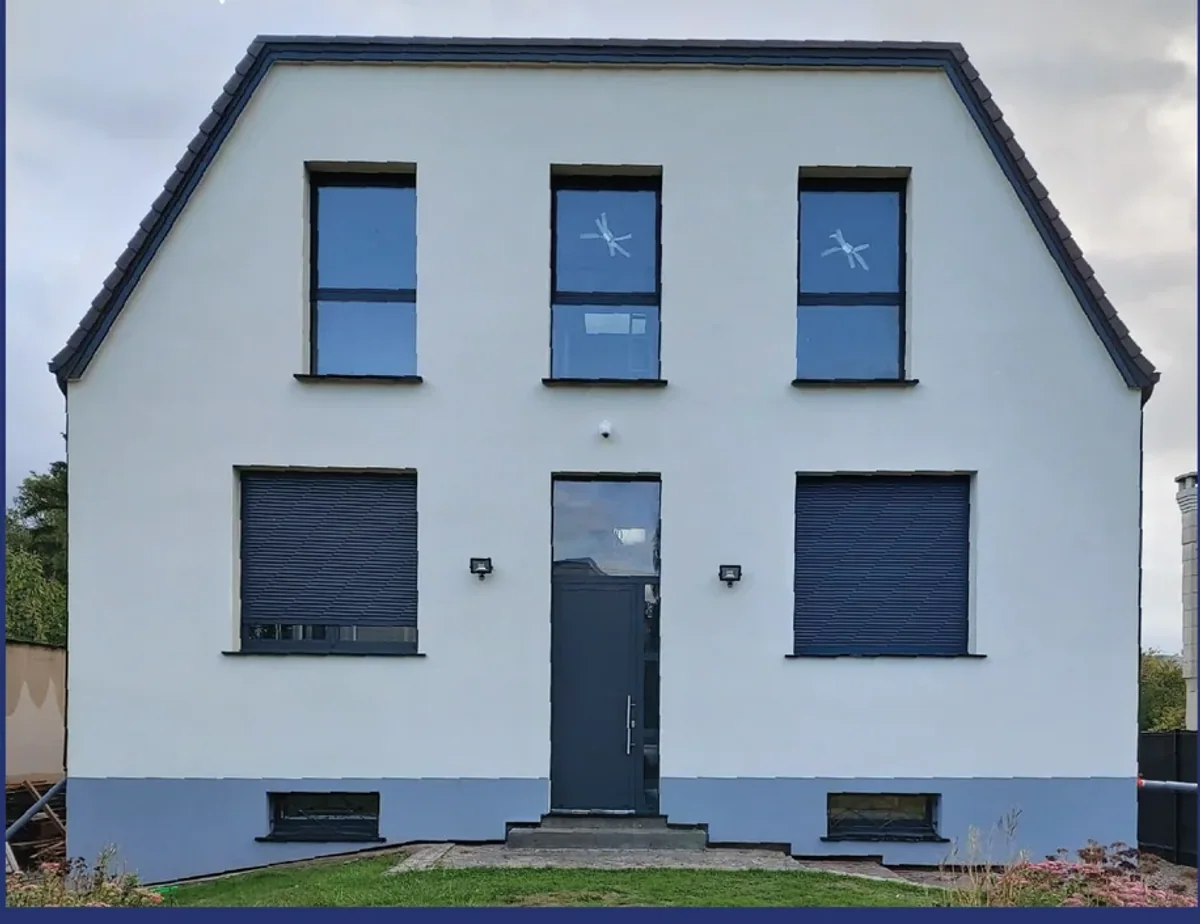 Maison individuelle après rénovation de sa façade par France Eco Concept