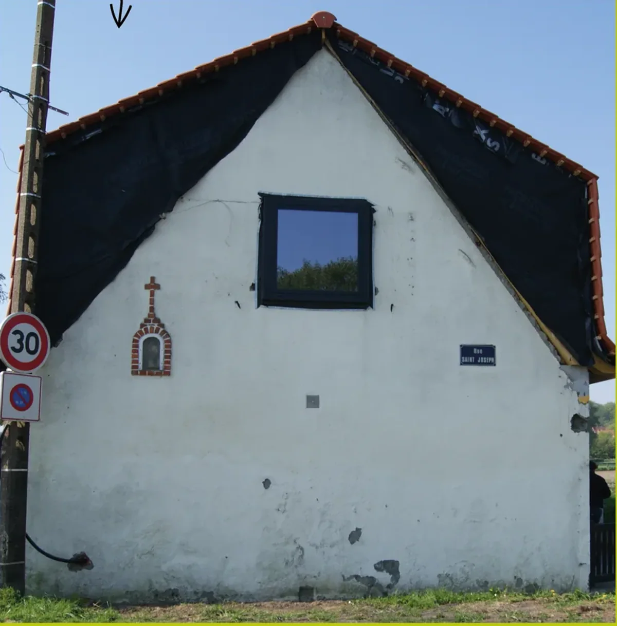 Mur pignon avant son isolation extérieure